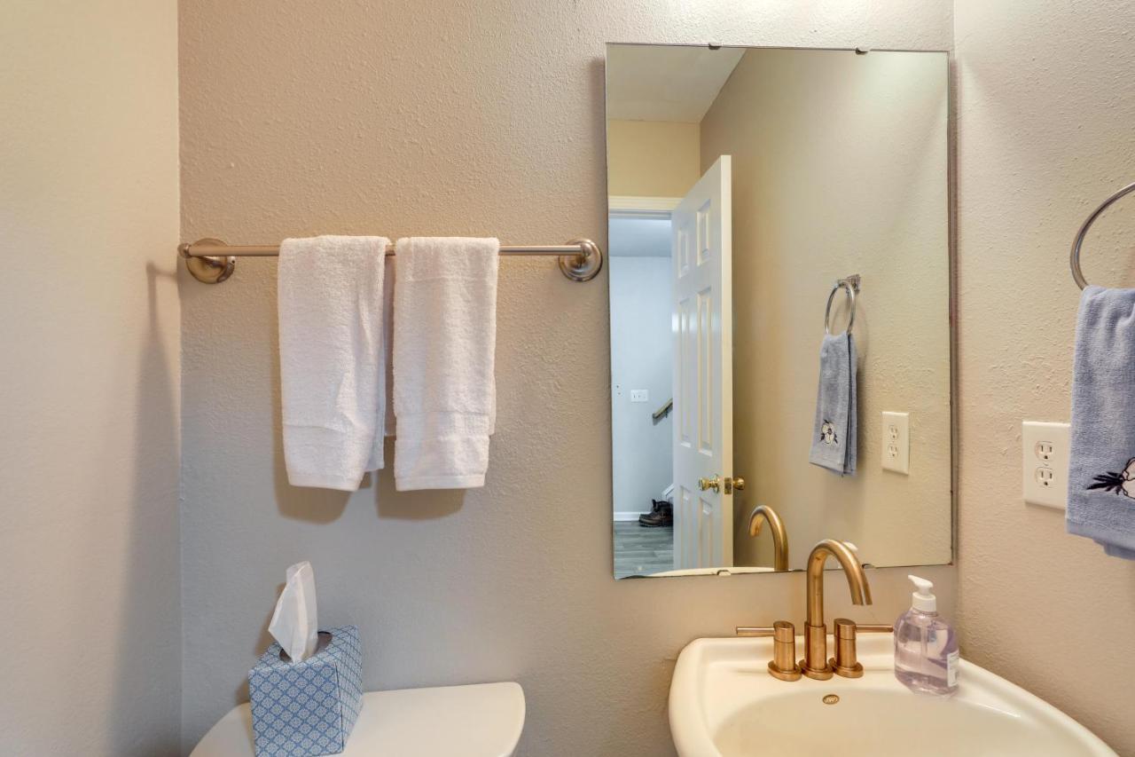 Charming North Charleston Townhome - Pets Welcome! Ngoại thất bức ảnh